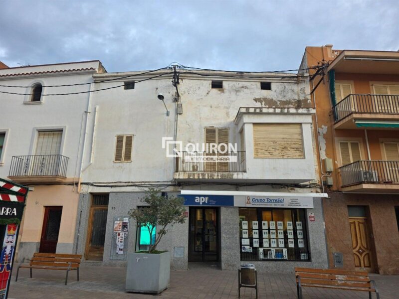 Edifici de 344 m² a Torredembarra — Quiron ref. 2118