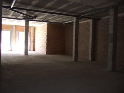 Local comercial de nova construcció al Temple, Tortosa – ref. 001026